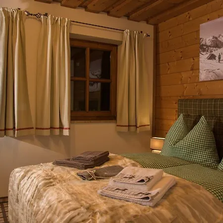 Aparthotel Landhaus Alpenjuwel