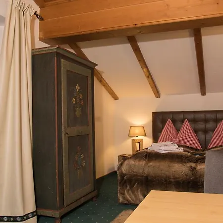 Landhaus Alpenjuwel Aparthotel Sankt Johann im Pongau